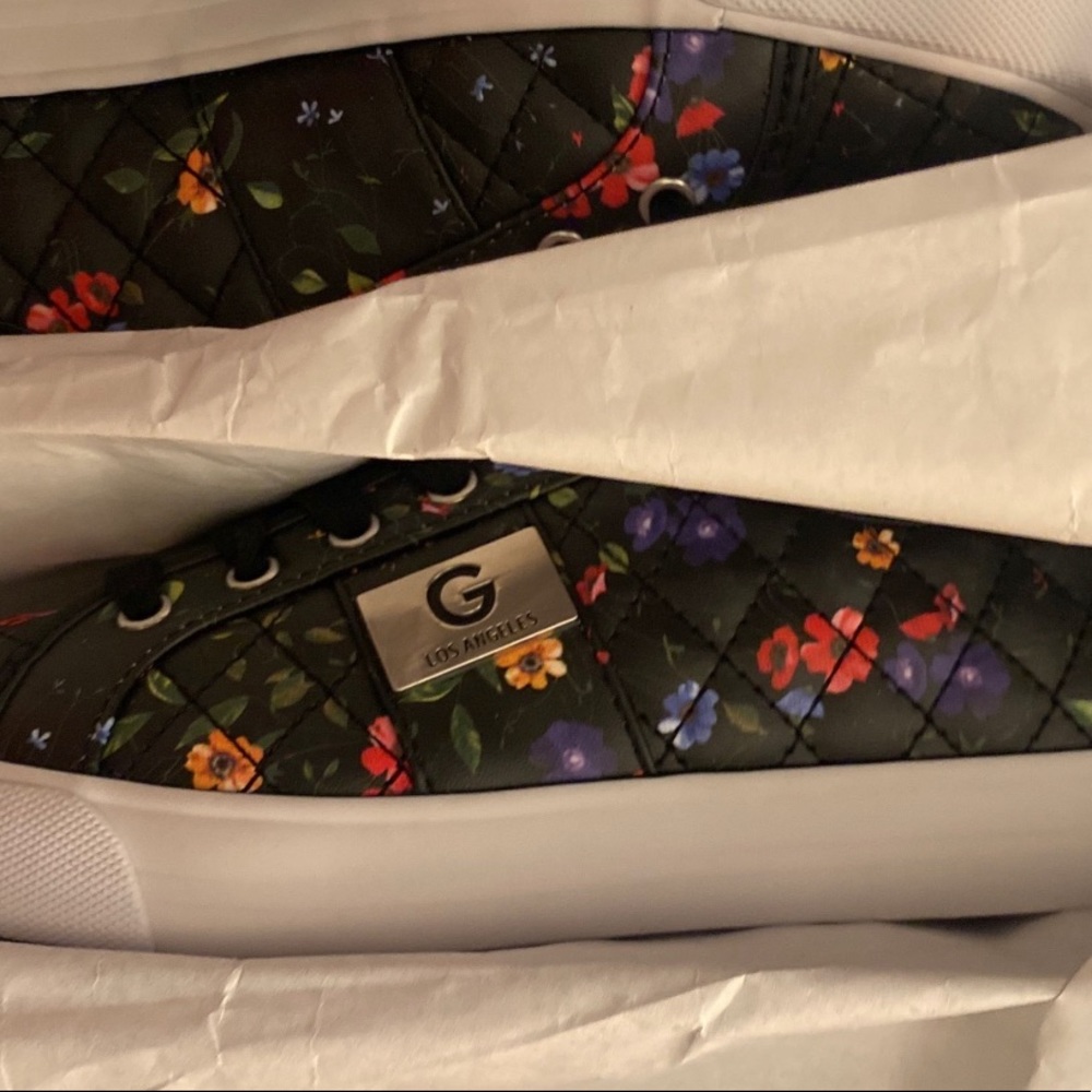 GUESS shoes